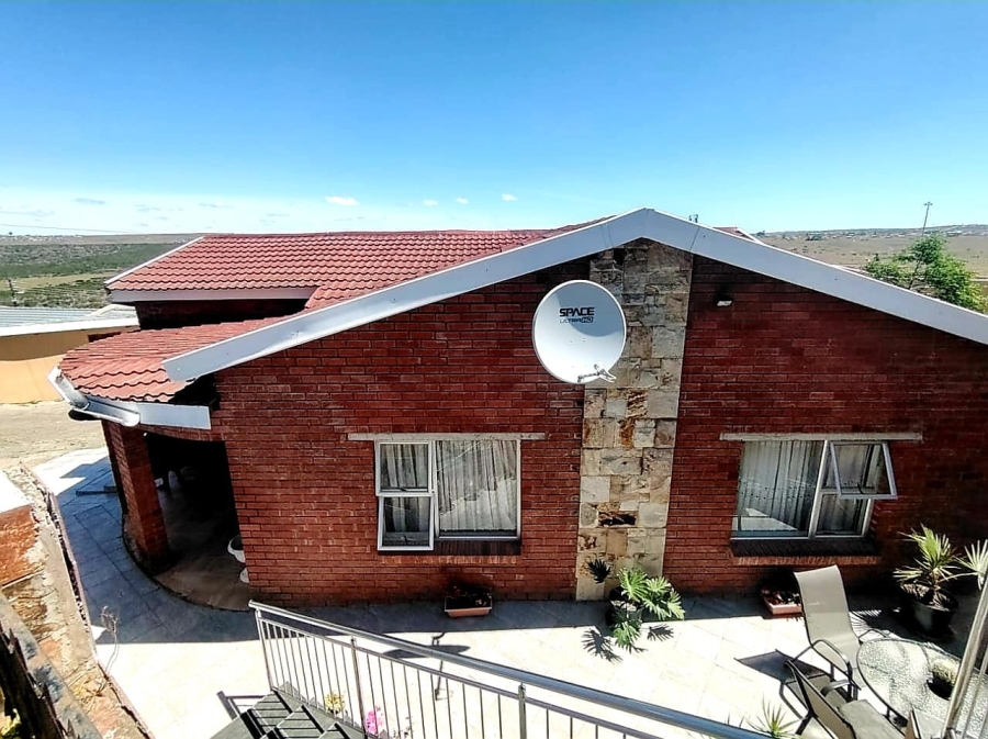 6 Bedroom Property for Sale in Zwelitsha Zone 6 Eastern Cape